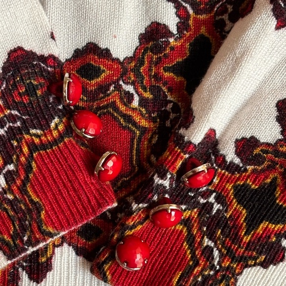 Premise women’s red button up cardigan sweater - Picture 2 of 5